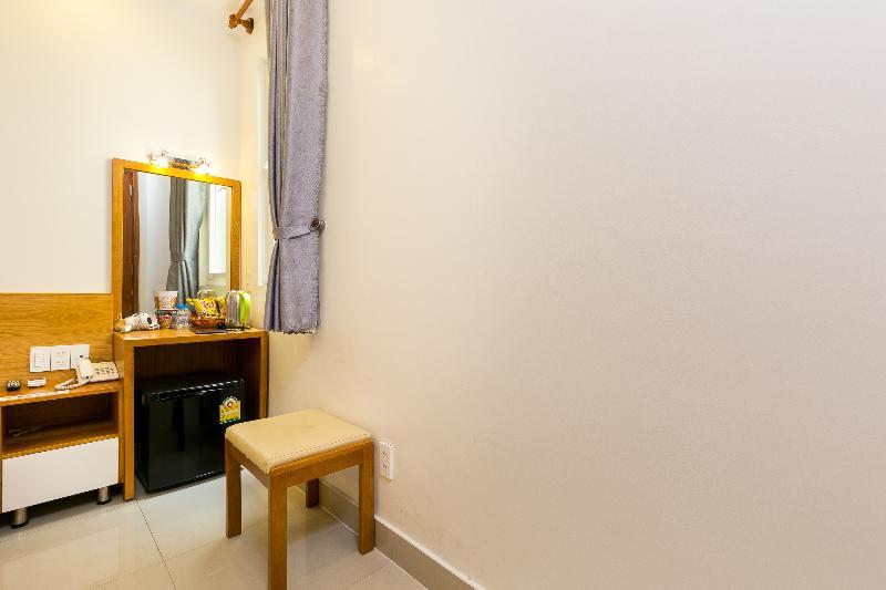 Oyo 231 Thien Cung Hotel Ho Şi Min Dış mekan fotoğraf